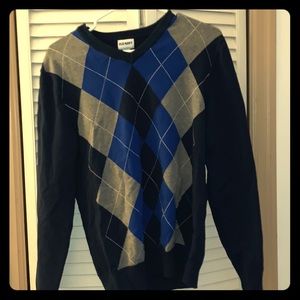 Navy Blue patterned v-neck sweater.